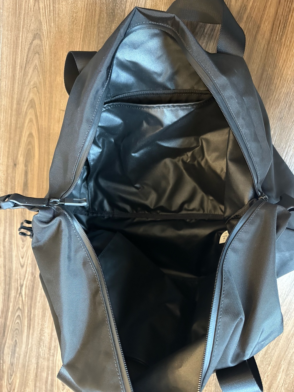 Lululemon Black Travel / Workout Duffel Bag - Picture 3 of 4